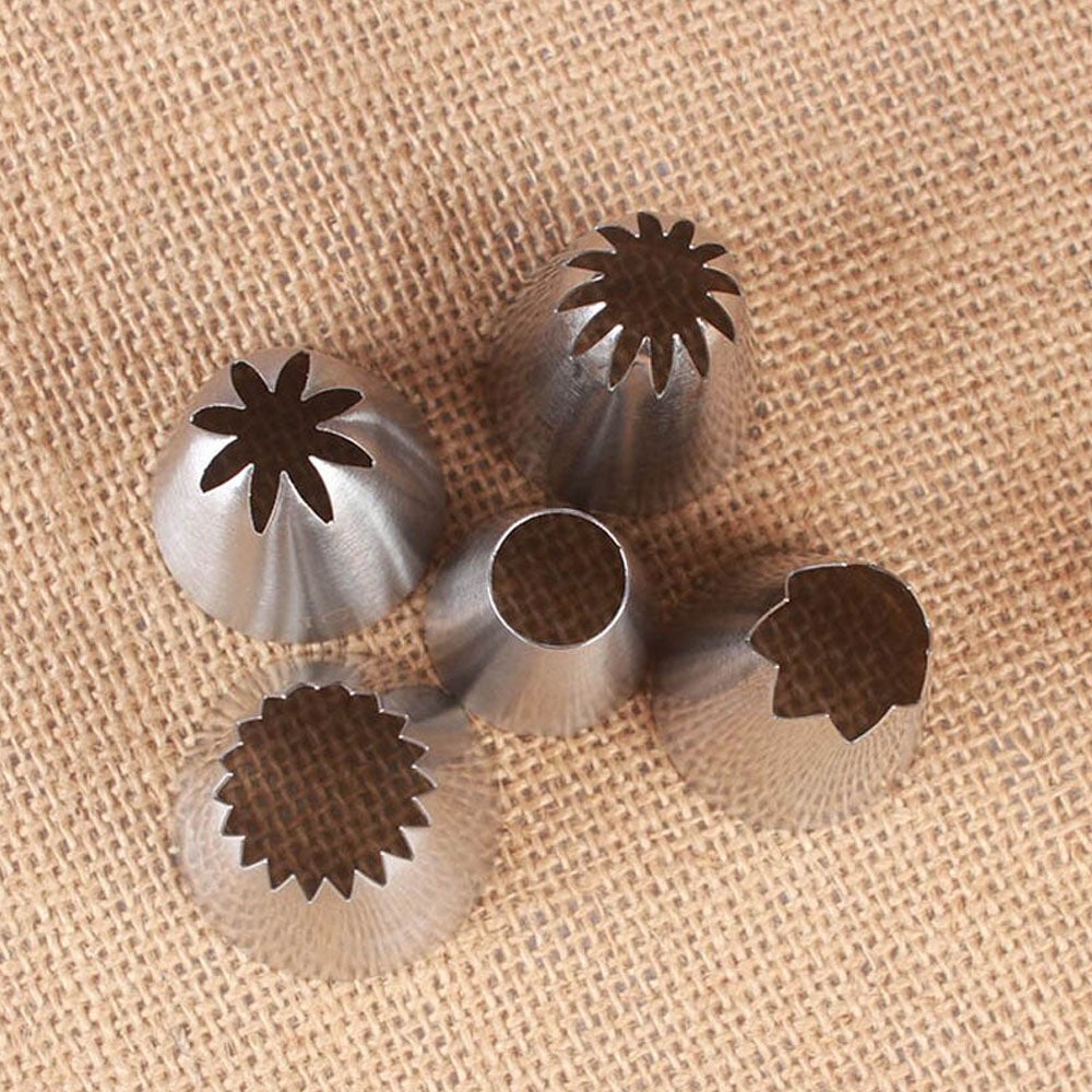 Simply Comfy | Cake Decor Piping Set