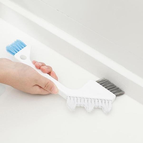 Simply Comfy | Grout Attack Brush