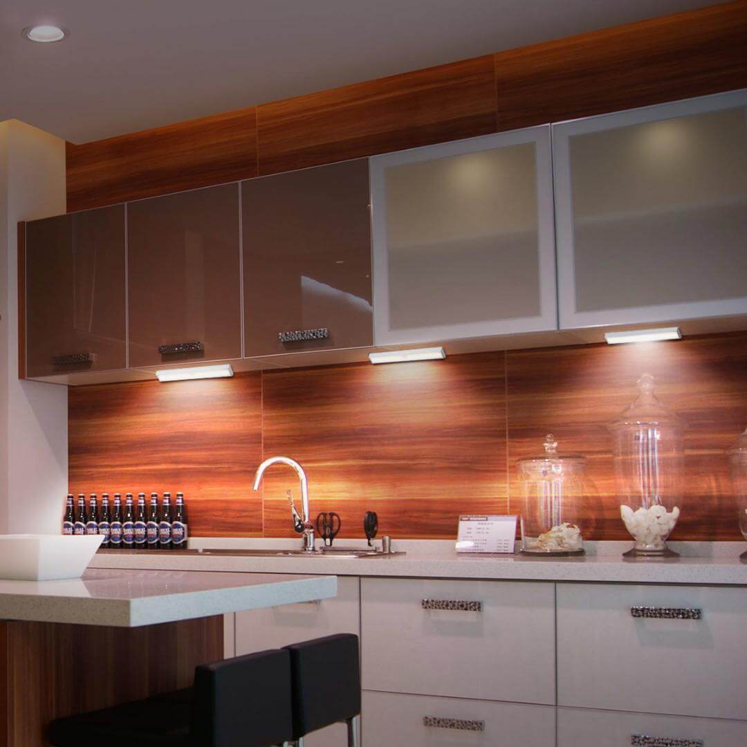 Simply Comfy | LumiBar Motion Sensor Light