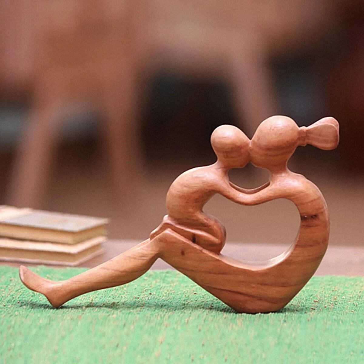 Simply Comfy | Mother&#39;s Love Sculpture