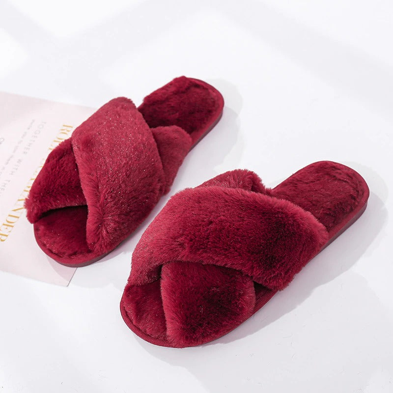 Women&#39;s Cross Band Slippers