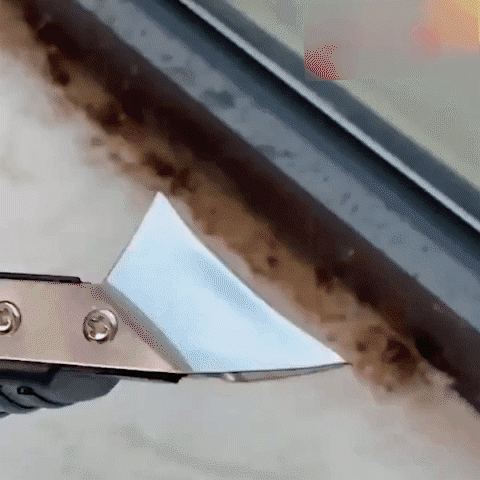 Simply Comfy | Handy Caulking Tool