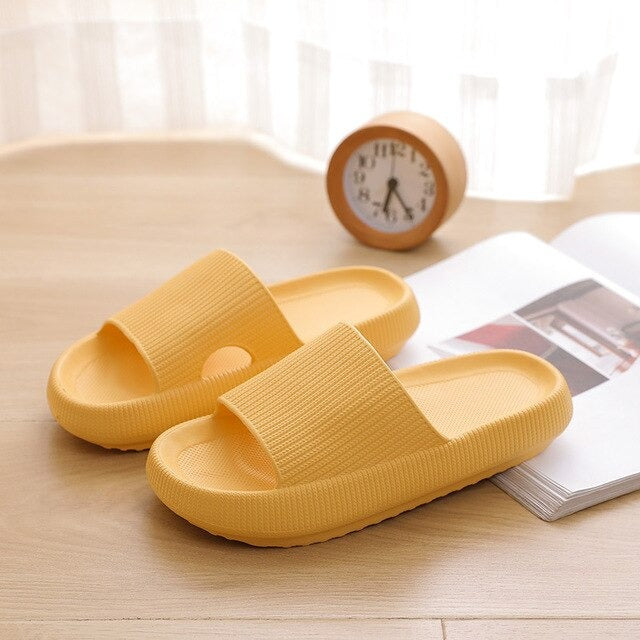 Simply Soft Anti-slip Unisex Platform Summer Home Casual Bathroom Slippers